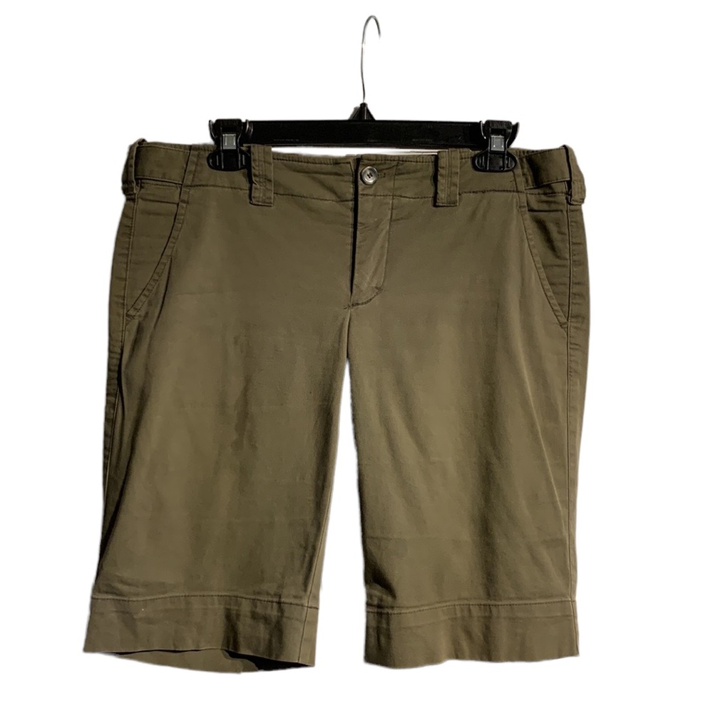 Vince bermuda shorts in green
